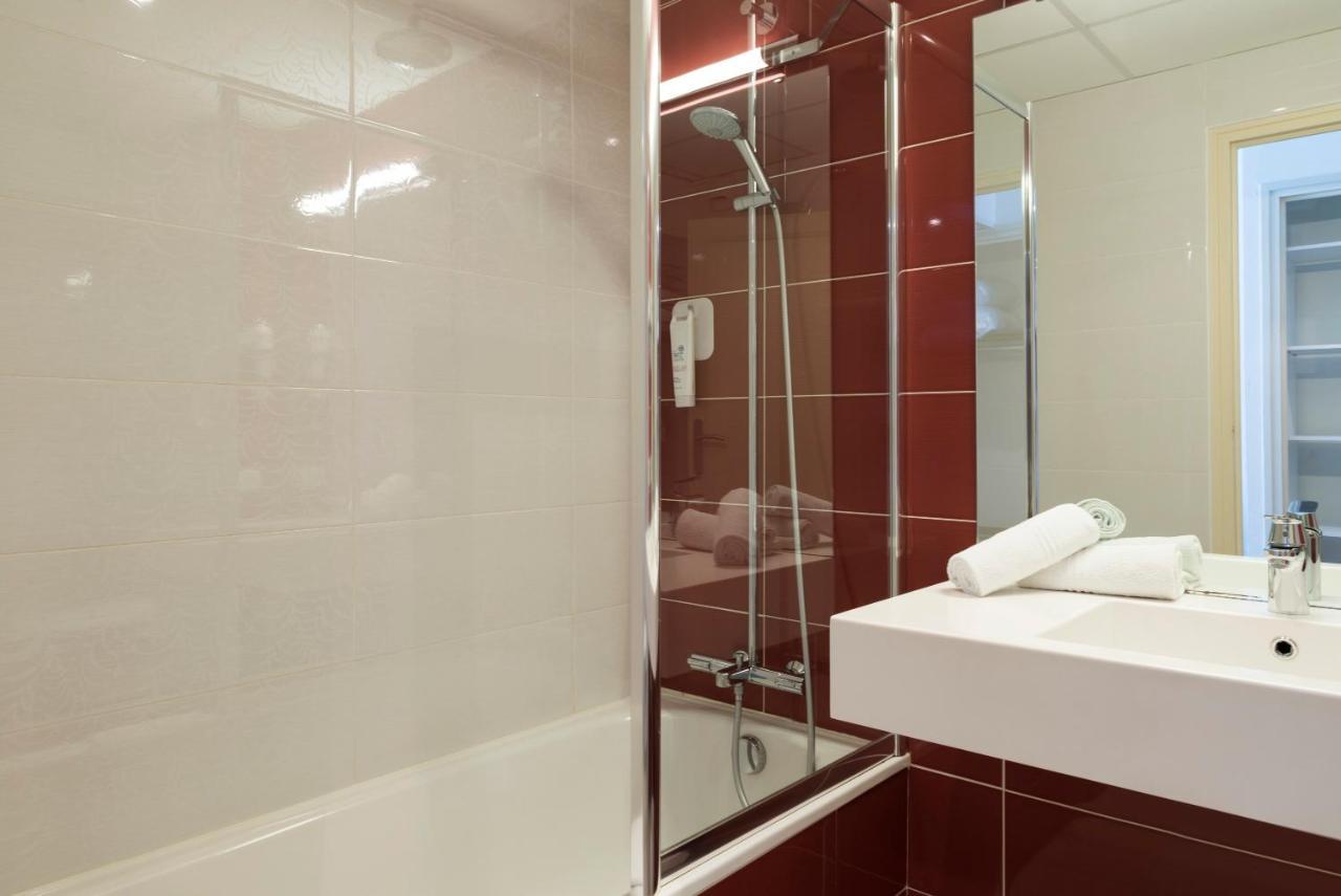 Brit Hotel Confort Le Limouzi Tulle Exterior foto